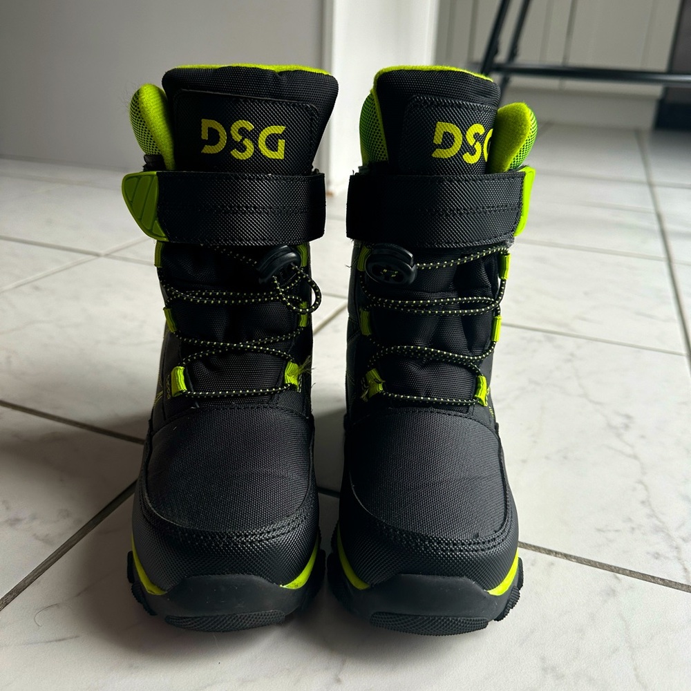 kids snow boots